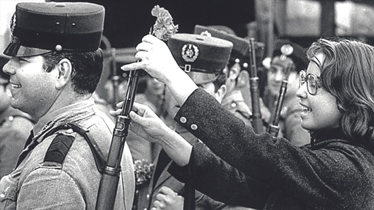Grandôla, Vila Morena', el alma del pueblo portugués en la canción que  inició la Revolución de los Claveles | El Periódico de España
