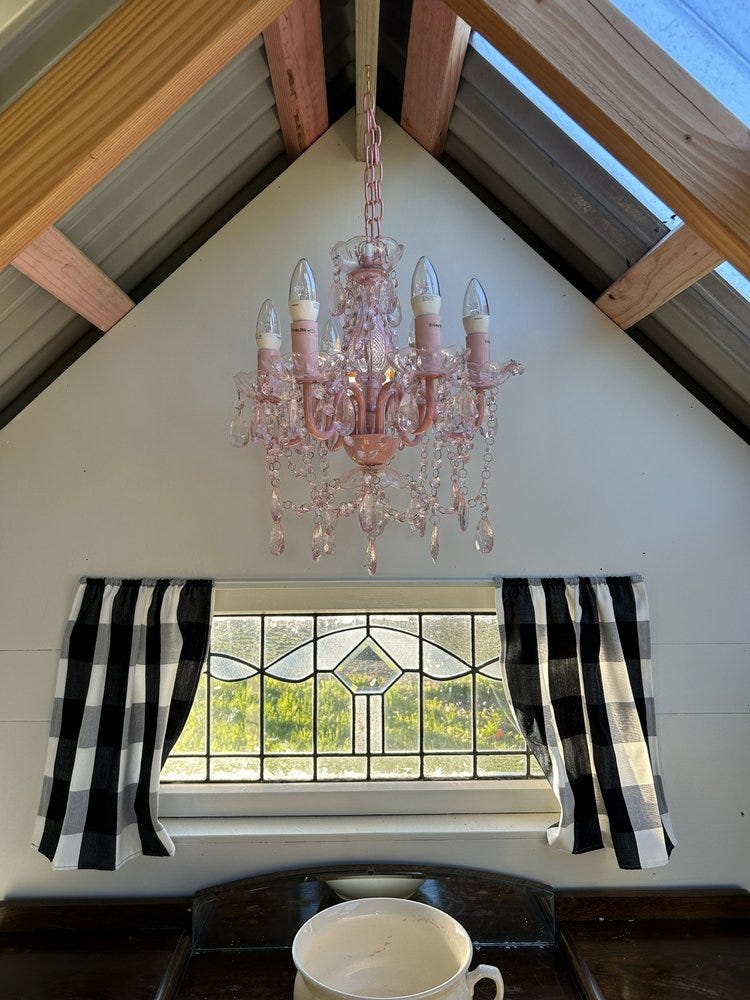 chandelier.jpeg