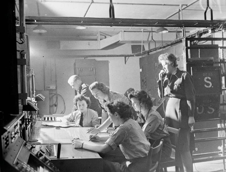 File:Royal Air Force Radar, 1939-145. CH15331.jpg