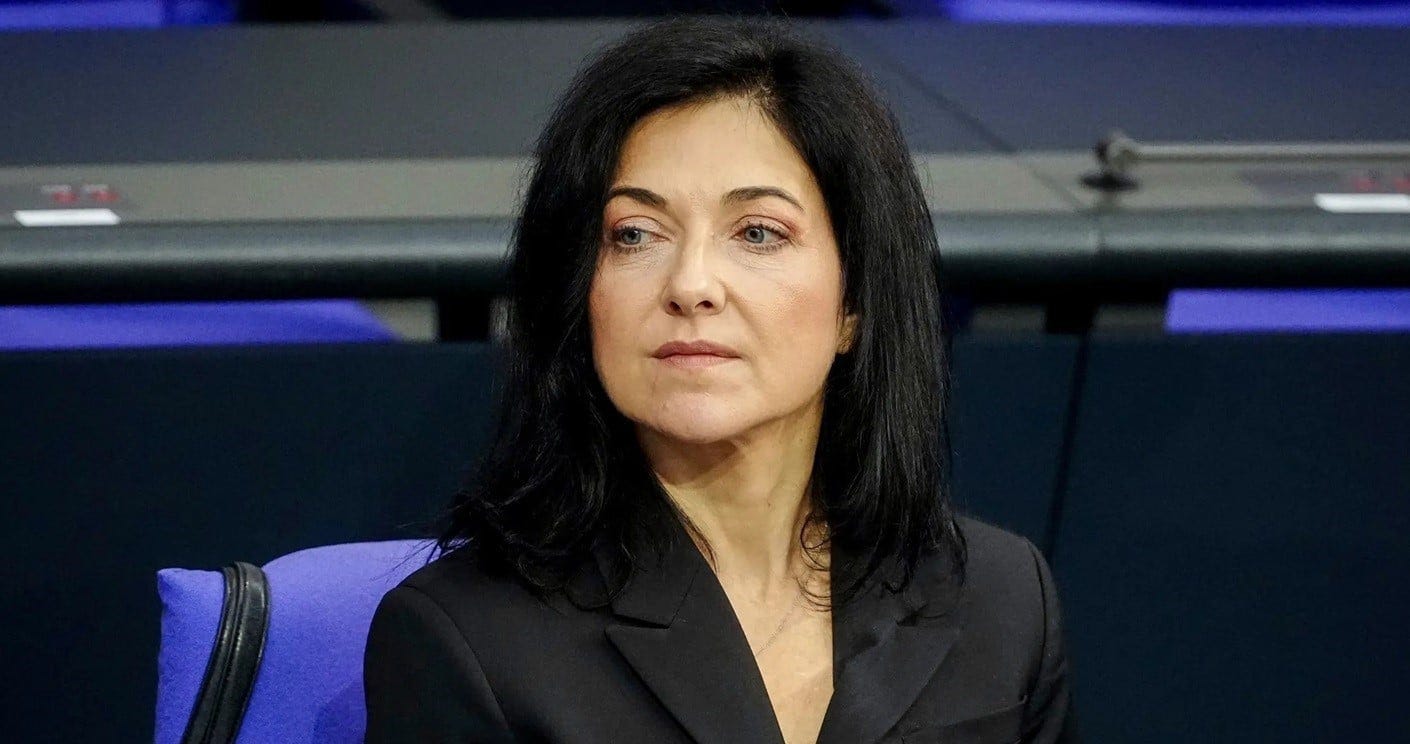 Über eine Wirtschaftsministerin, die man nicht versteht - Reschs  Rhetorik-Review | politik&kommunikation