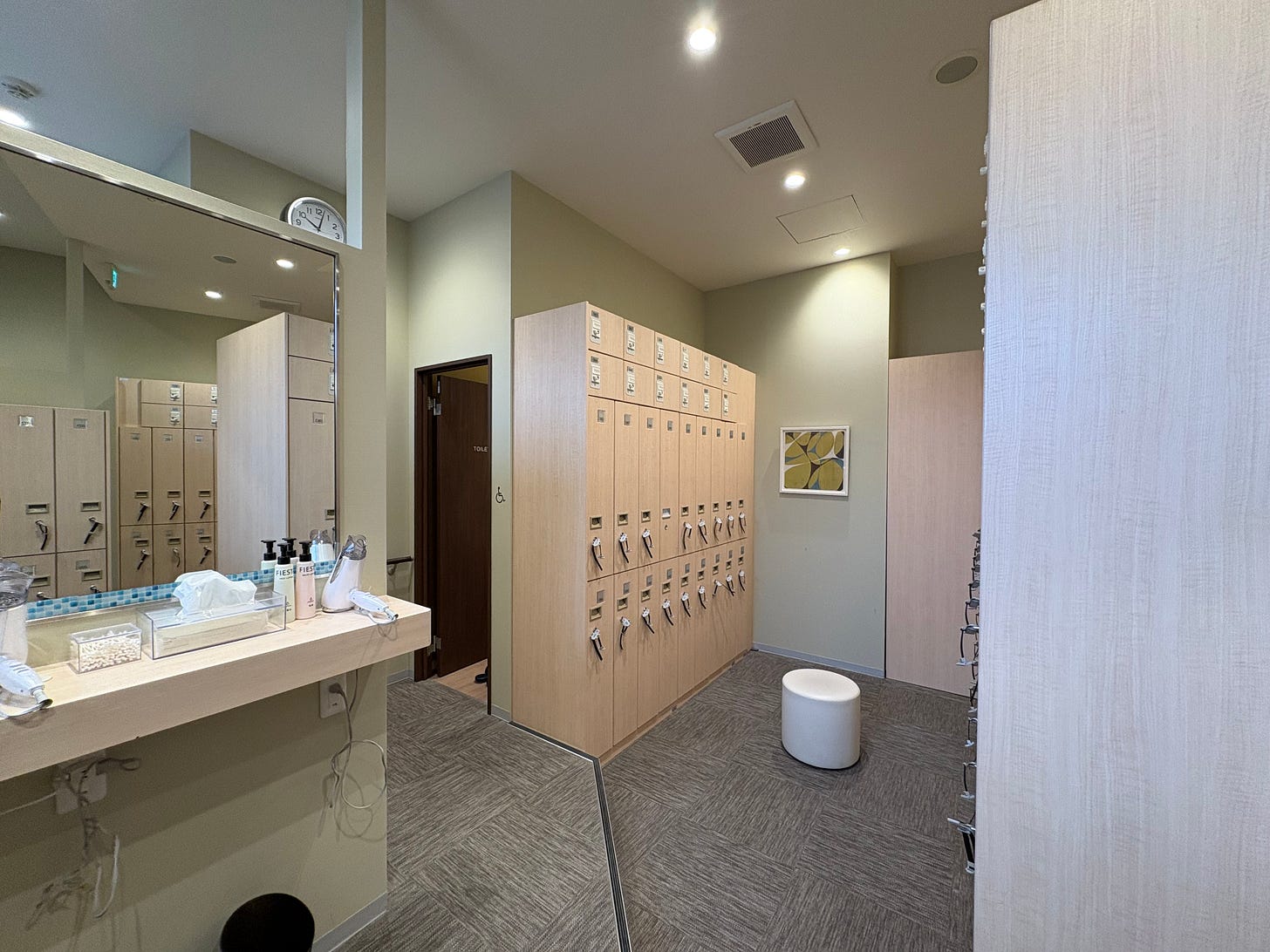 Squeaky-clean facilities at Running Base near Osaka Castle.