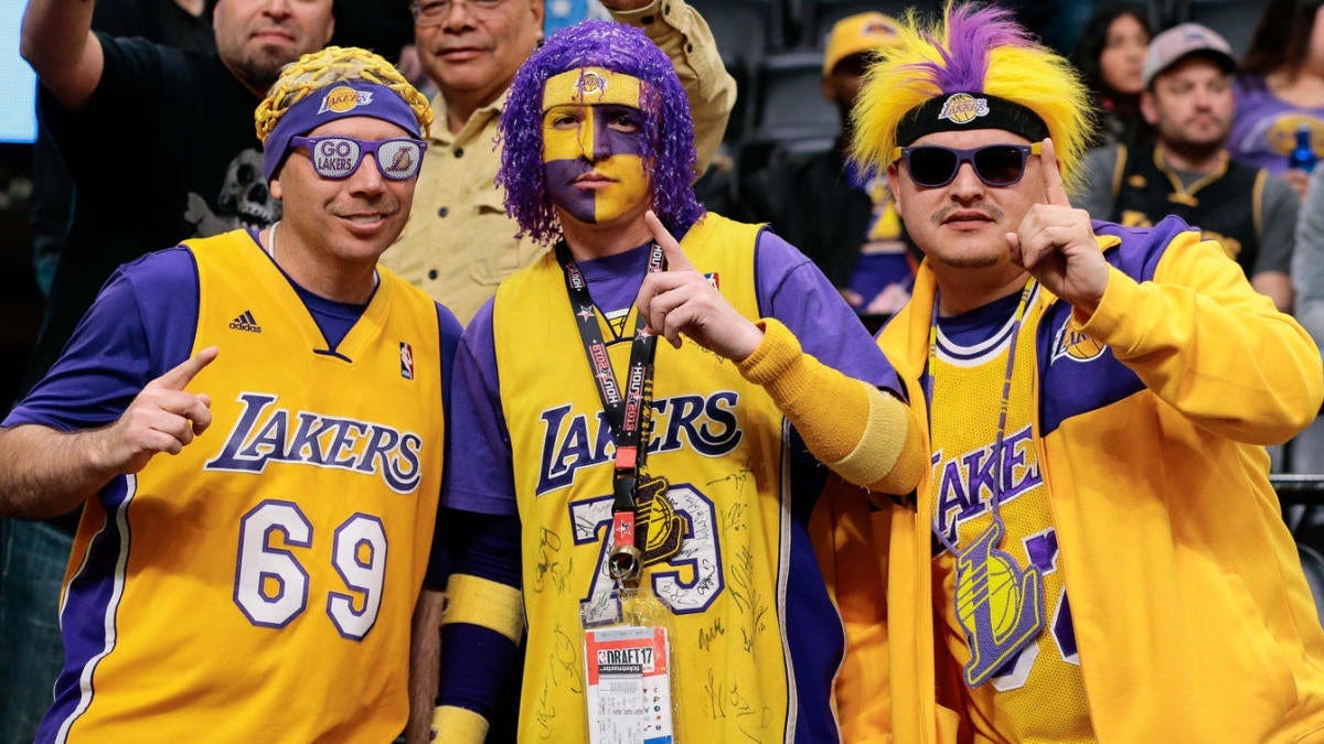 LOOK: Lakers fans protest outside Staples Center with 'Sell the team!'  chants - CBSSports.com
