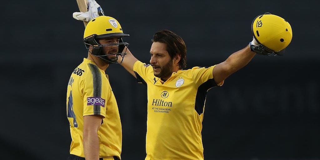 Natwest T20 Blast: Shahid Afridi's 43-ball ton powers Hampshire to semi-finals - Firstcricket News, Firstpost Natwest T20 Blast: Shahid Afridi's 43-ball ton powers Hampshire to semi-finals - Firstcricket News, Firstpost