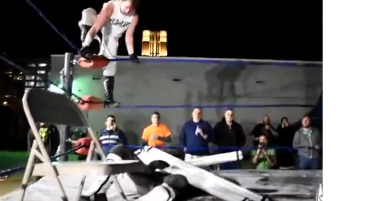 [Screenshot: Aeroboy under tubes, Radrick climbing the top rope]