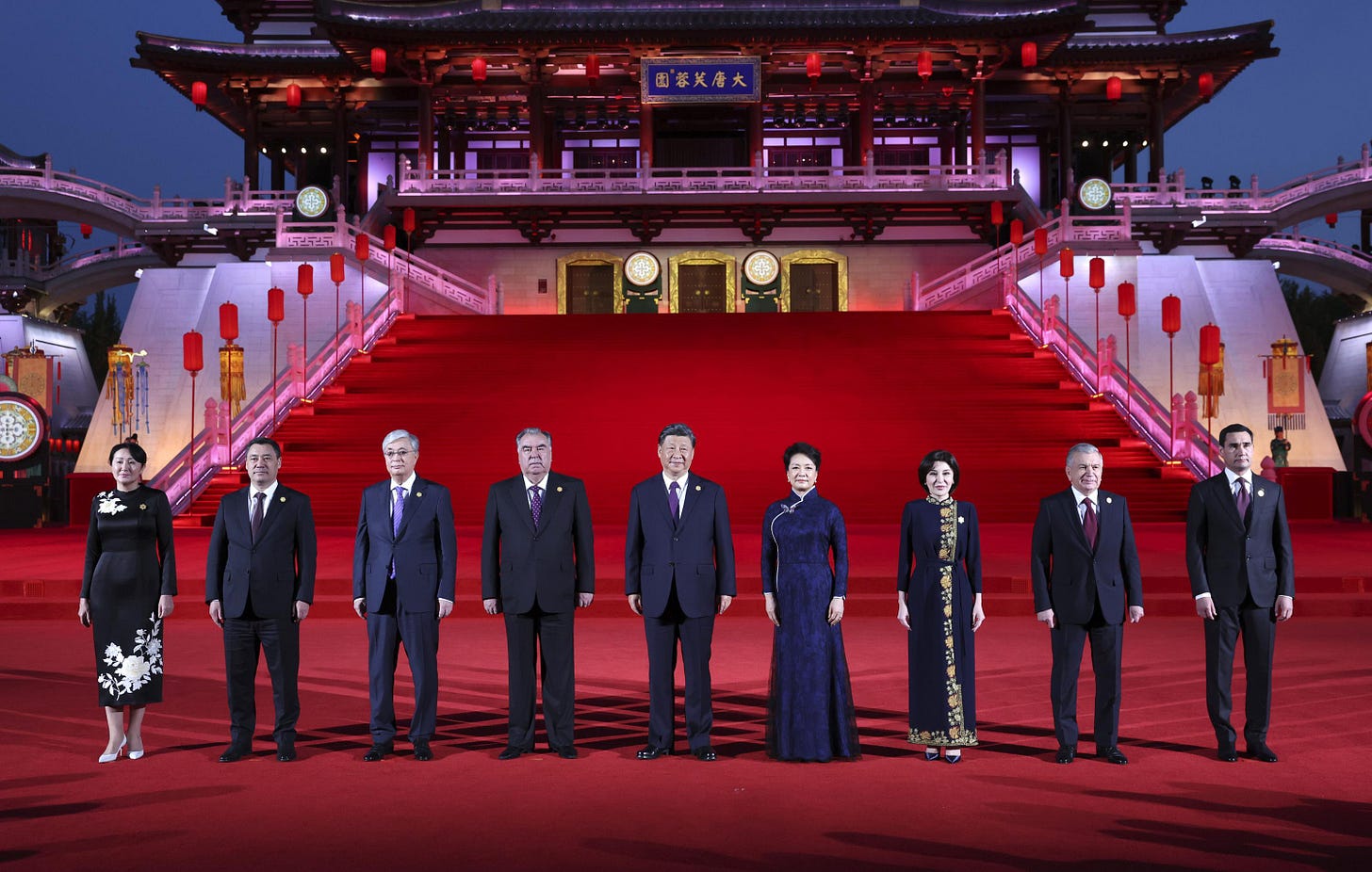 China's Xi meets Central Asian leaders, calls for trade, energy development  | AP News