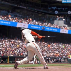 Devers goes oppo off former team for 1st home run as a Giant Devers goes oppo off former team for 1st home run as a Giant