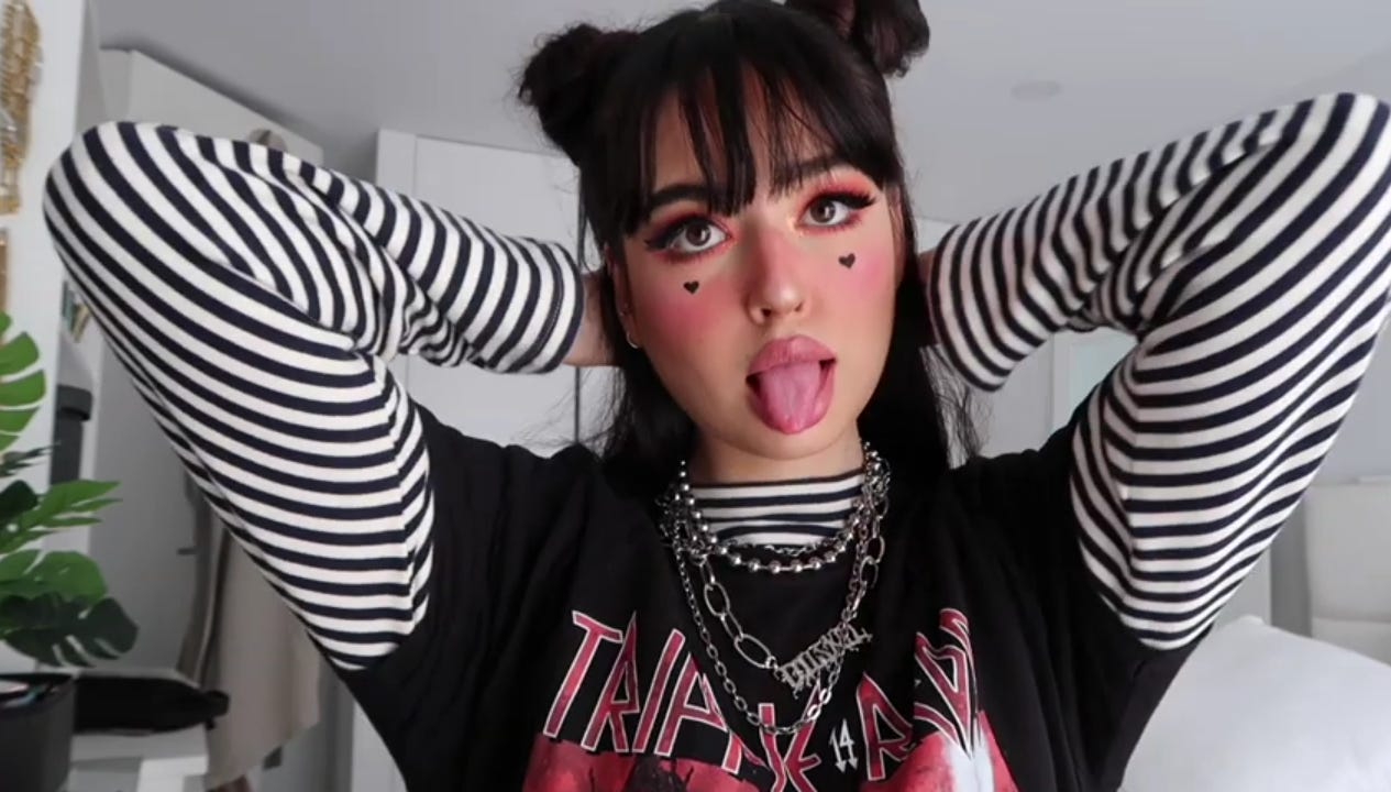 File:E-girl.png - Wikimedia Commons