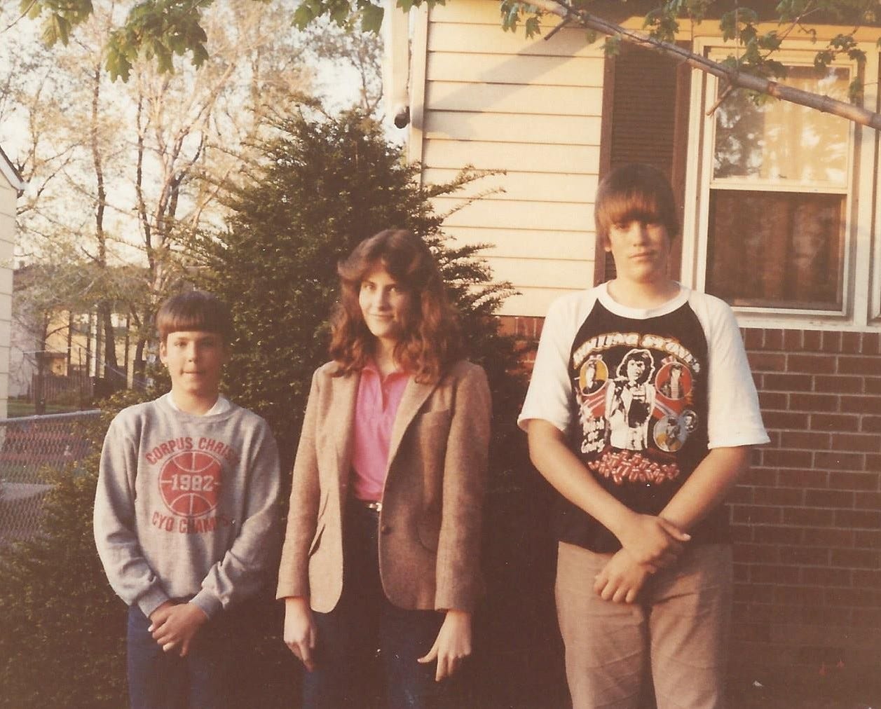 A 16-year-old girl and her 12-year-old brother posed with their 16-year-old male cousin