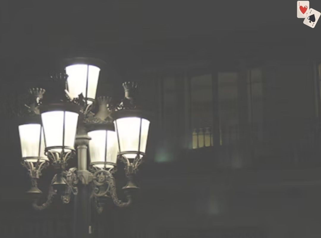 gaslights outside gaslights outside