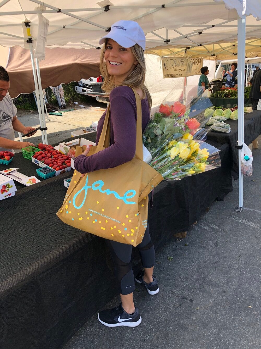Many more Sunday Mornings at the Brentwood Farmers market with this one Many more Sunday Mornings at the Brentwood Farmers market with this one