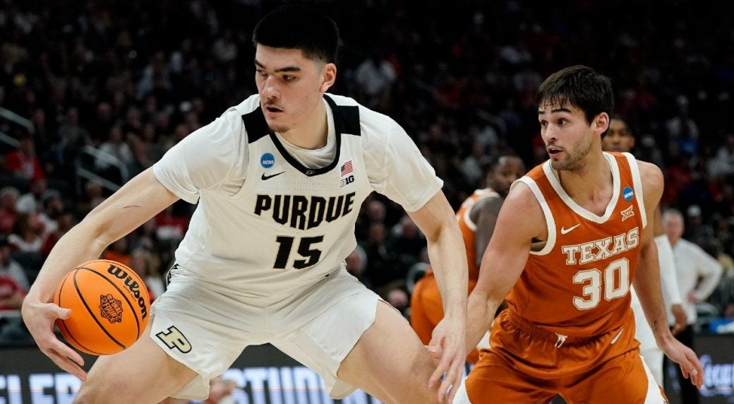 Canadian centre Zach Edey starring in NCAA with mother supporting nearby