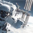 「先生、まだ宇宙飛行士なれるやん」