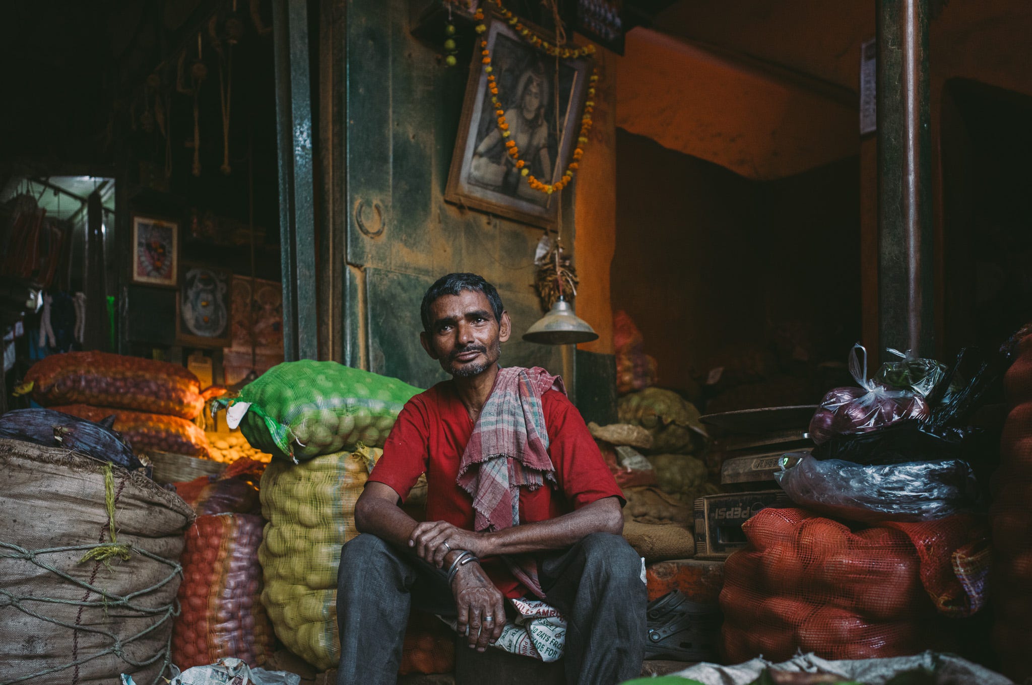 A wider 28mm portrait that draws you into the scene.