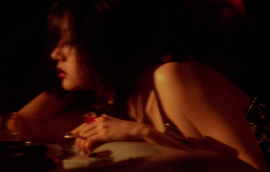 Smoke Lingers In The Air — pierppasolini: Fallen Angels (1995) // dir.  Wong...
