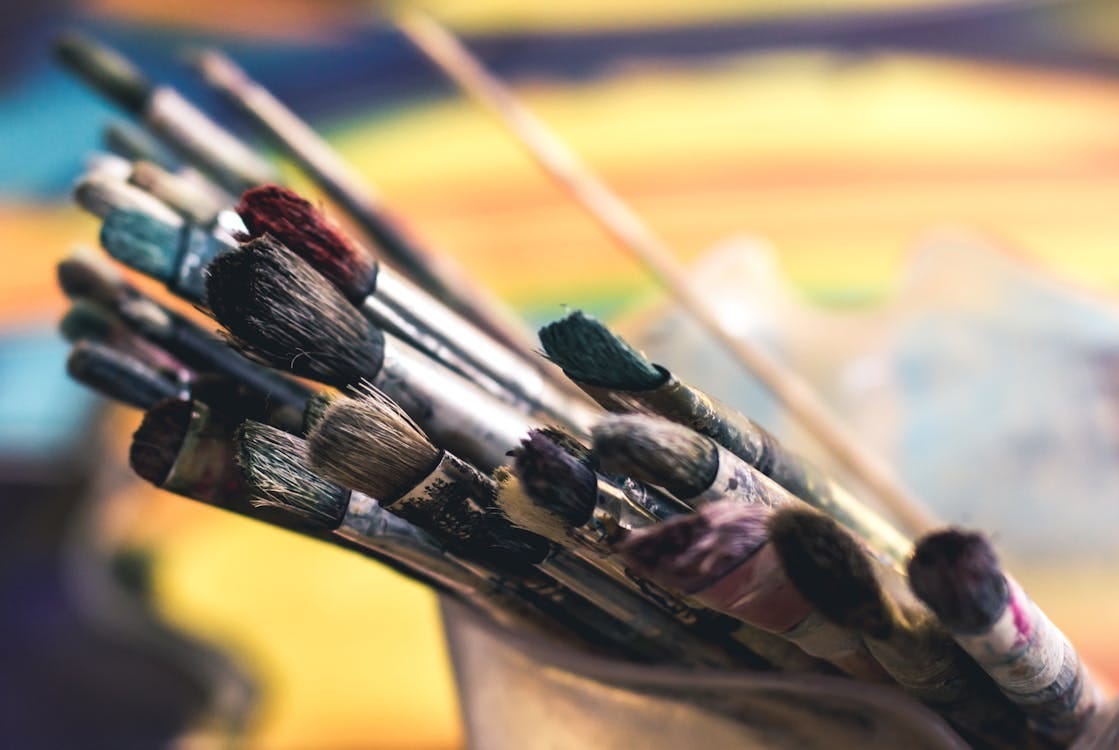 Image of paint brushes