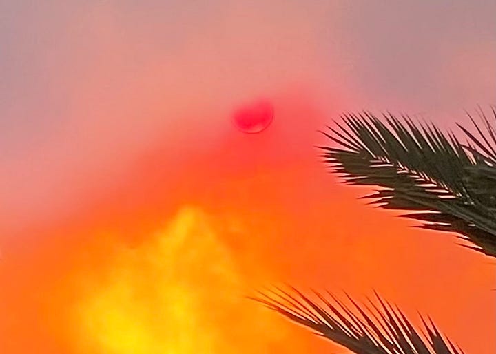 smoke sky and sun in Santa Monica from around 11a to 5p