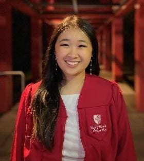 Headshot of Alyssa Ong