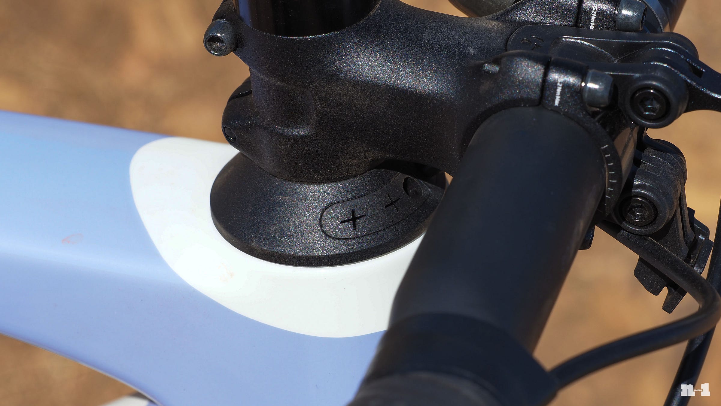 Trek Checkout upper headset cover