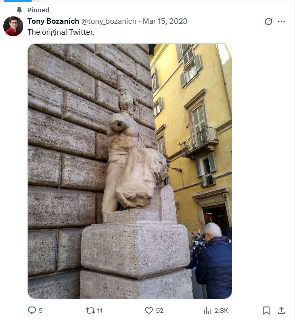 My tweet about Pasquino. Photo courtesy of the author.