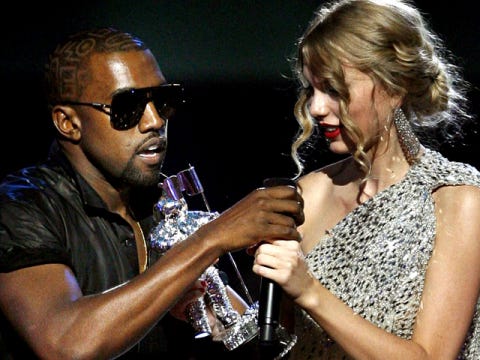 Kanye West grabs the mic from Taylor Swift at the 2009 VMAs