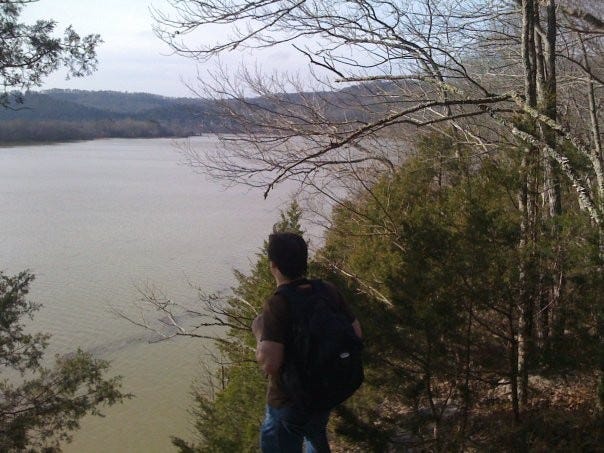 Hiking at Bearwaller Gap