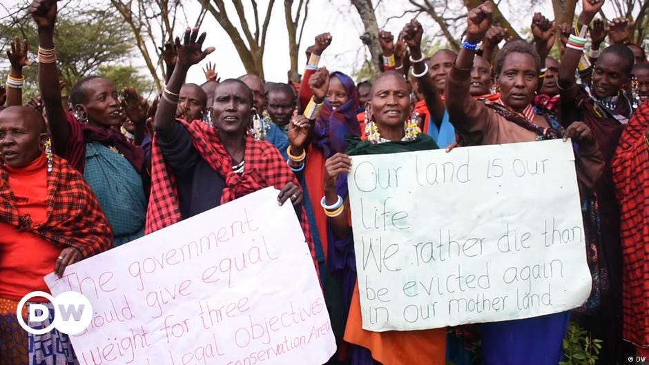 Tanzania′s Maasai protest eviction from conservation area | Africa | DW | 09.06.2022 Tanzania′s Maasai protest eviction from conservation area | Africa | DW | 09.06.2022