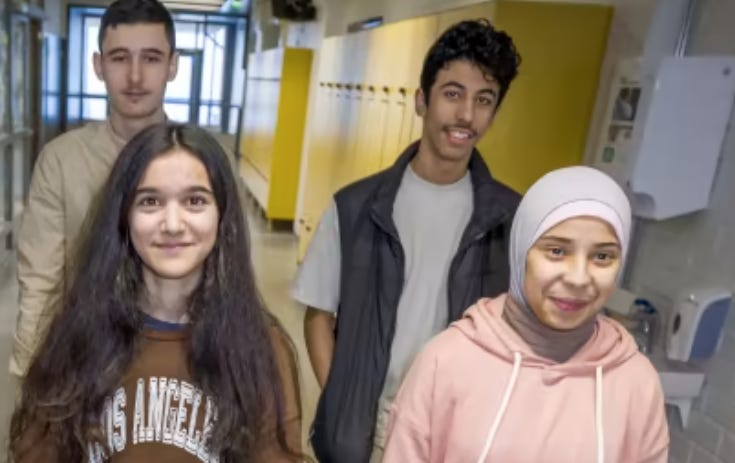 For example, at Lehtikuusi School in Vantaa, over 65% of the student population are from foreign backgrounds, most of whom are Muslim. For example, at Lehtikuusi School in Vantaa, over 65% of the student population are from foreign backgrounds, most of whom are Muslim.