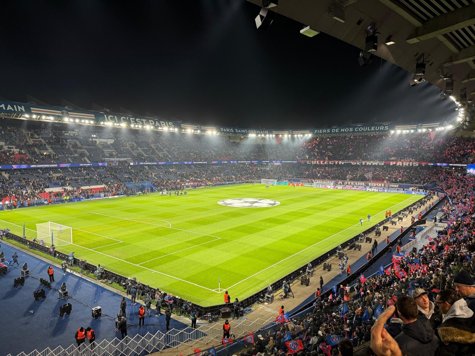 TF Match Report - PSG 1-1 United