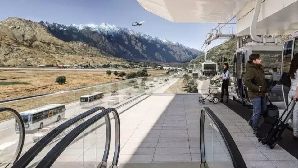 The infrastructure minister says “gondola solutions” for Queenstown can access public funding through NZTA.