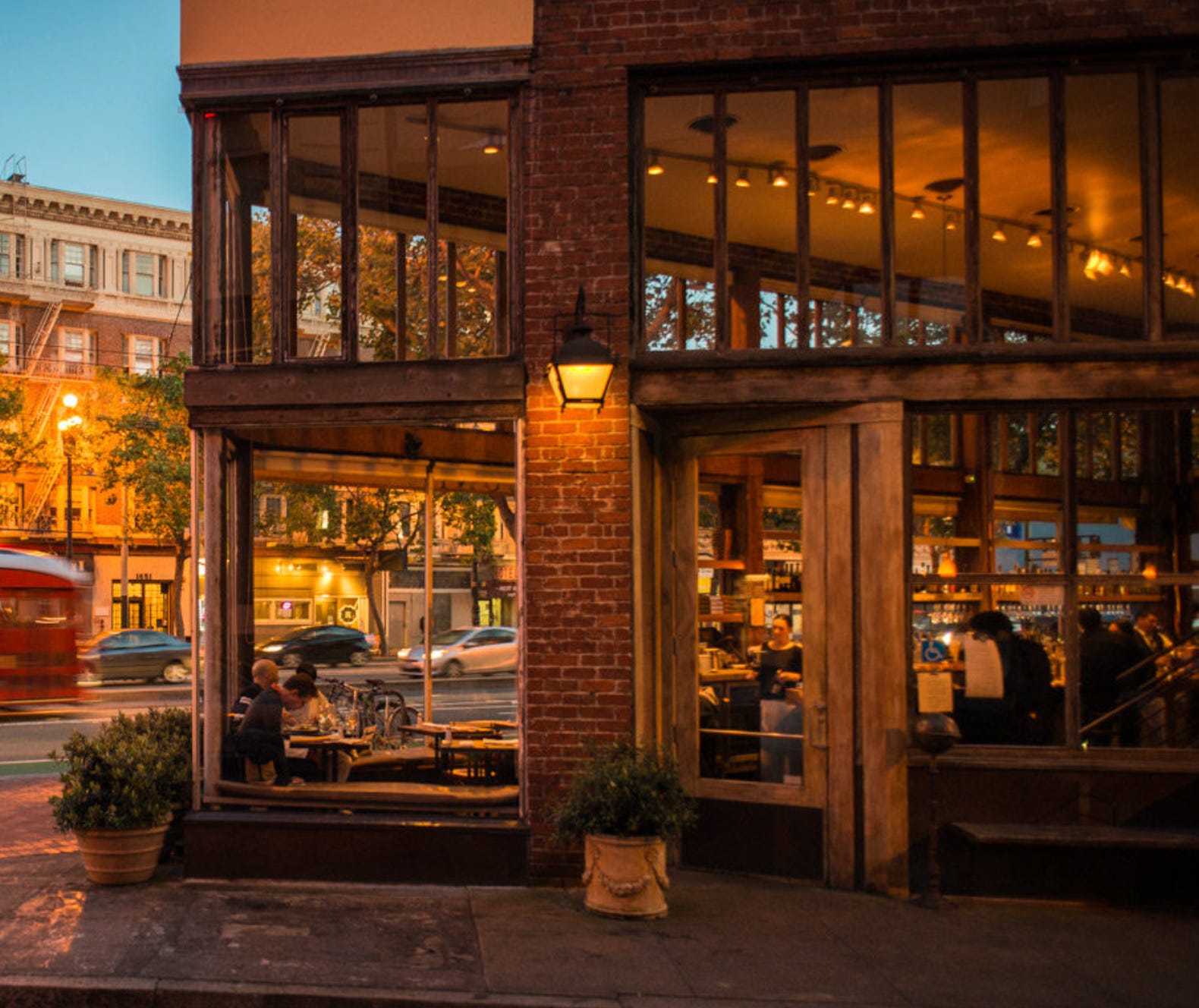 Dining, Hayes Valley - FOUND SF