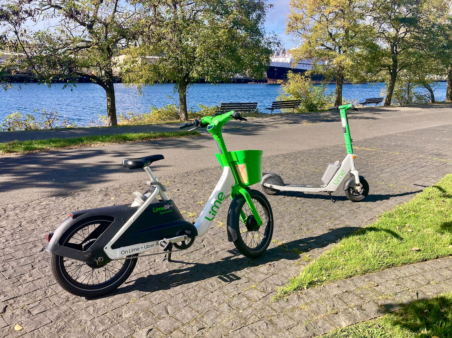 This Week On PubliCola: Police Hiring Bonuses Don’t Work, Scooter Usage is Up, Community Court is Back, and More