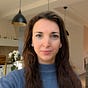 Laura Van's avatar