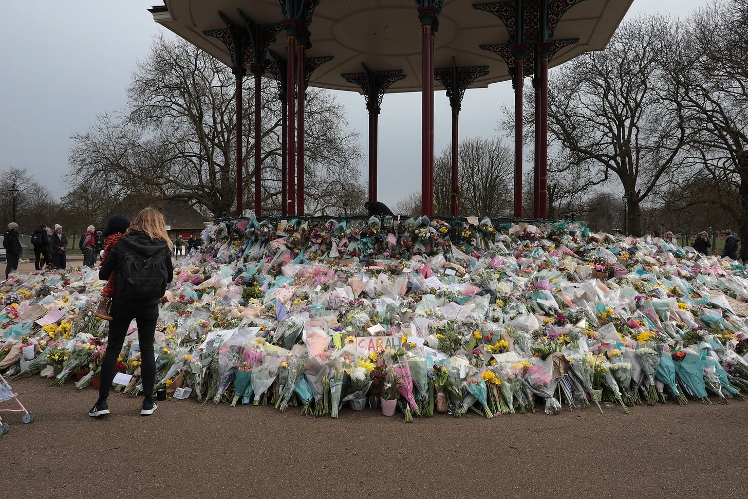 Flowers and tributes to Sarah Everard in Clapham Common. Photo by Guardian photographer Martin Godwin.