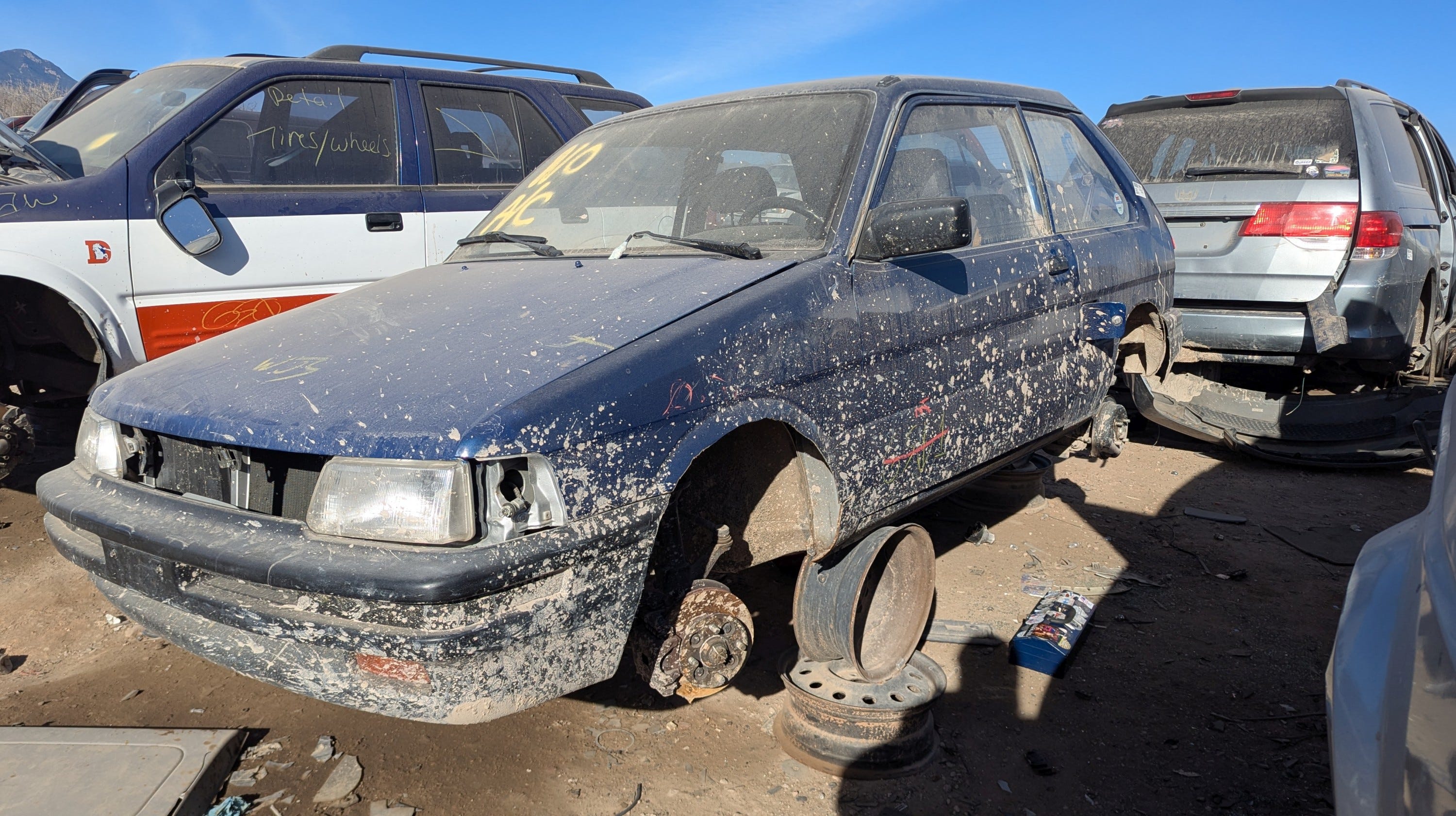 ゆりりーページ Junkyard Jewel: 1994 Subaru Justy DL - Murilee Martin
