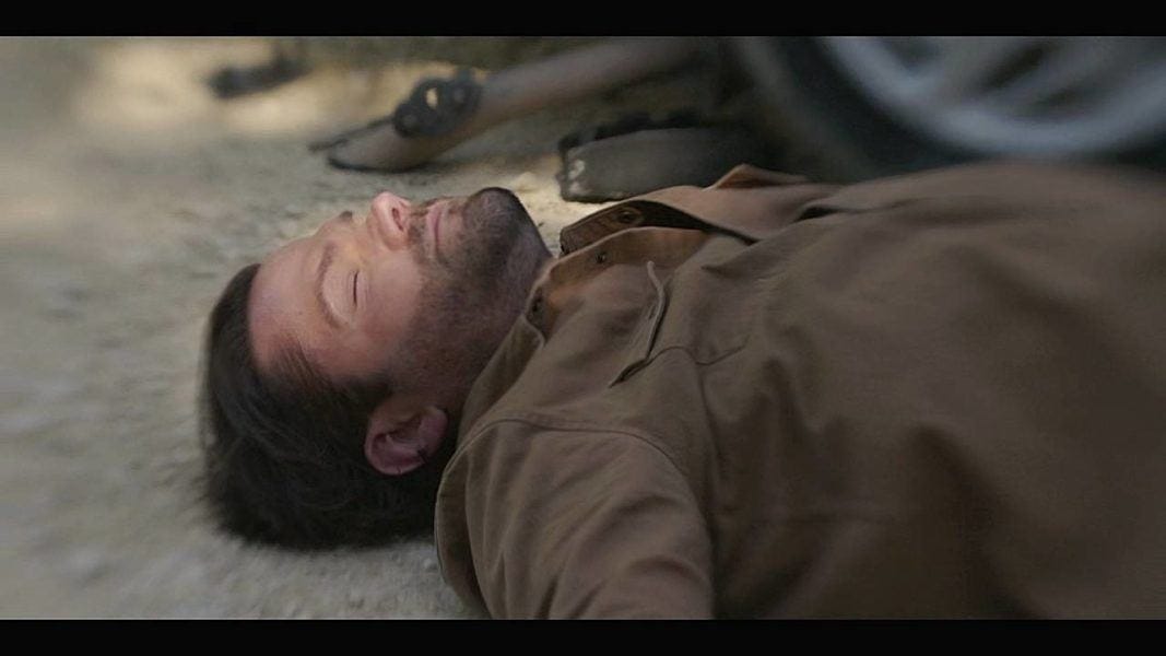 Walker Jared Padalecki knocked out on set. Walker Jared Padalecki knocked out on set.