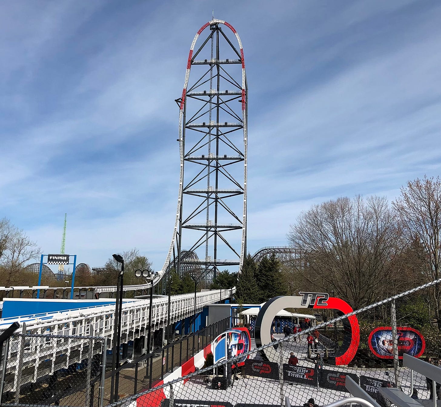 Top Thrill 2 coaster top hat