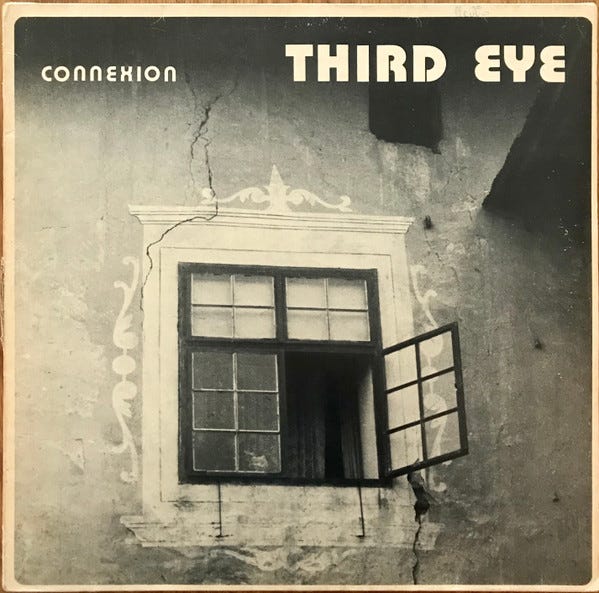 Connexion, Primary, 1 of 4