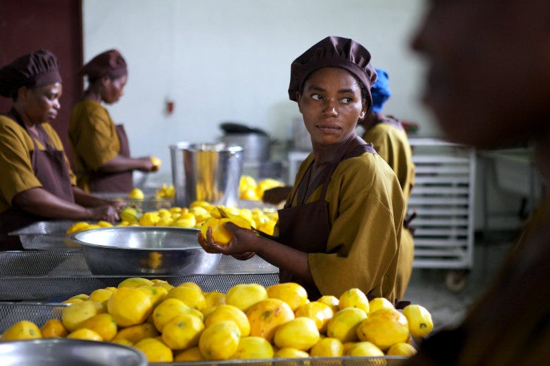 Workers at Chankwakwa's fruit processing factory.