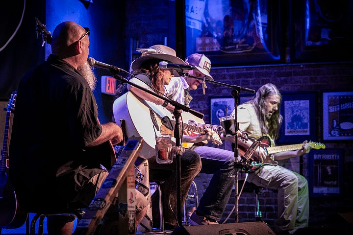 Kat Pratt Band / photos by author