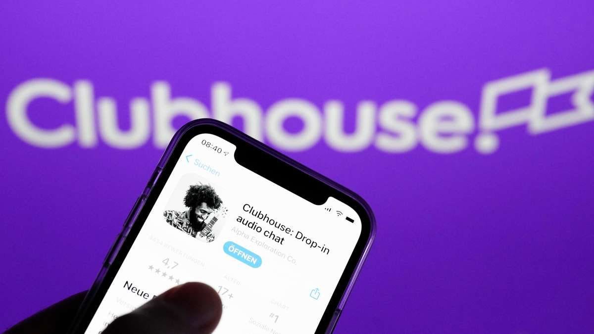 Fenomeno Clubhouse, la app social solo audio che funziona tramite invito