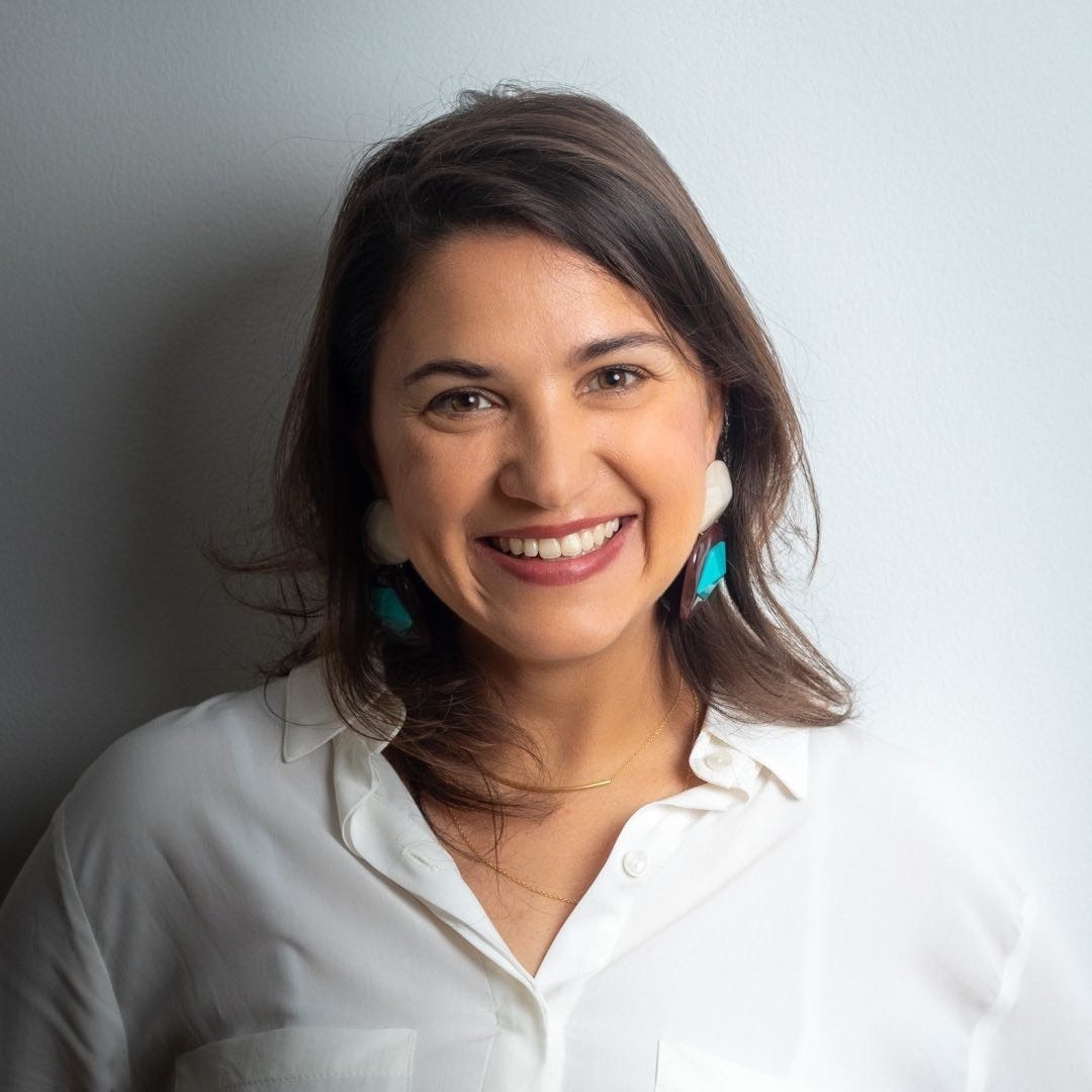 Por aí com Giu Rovai