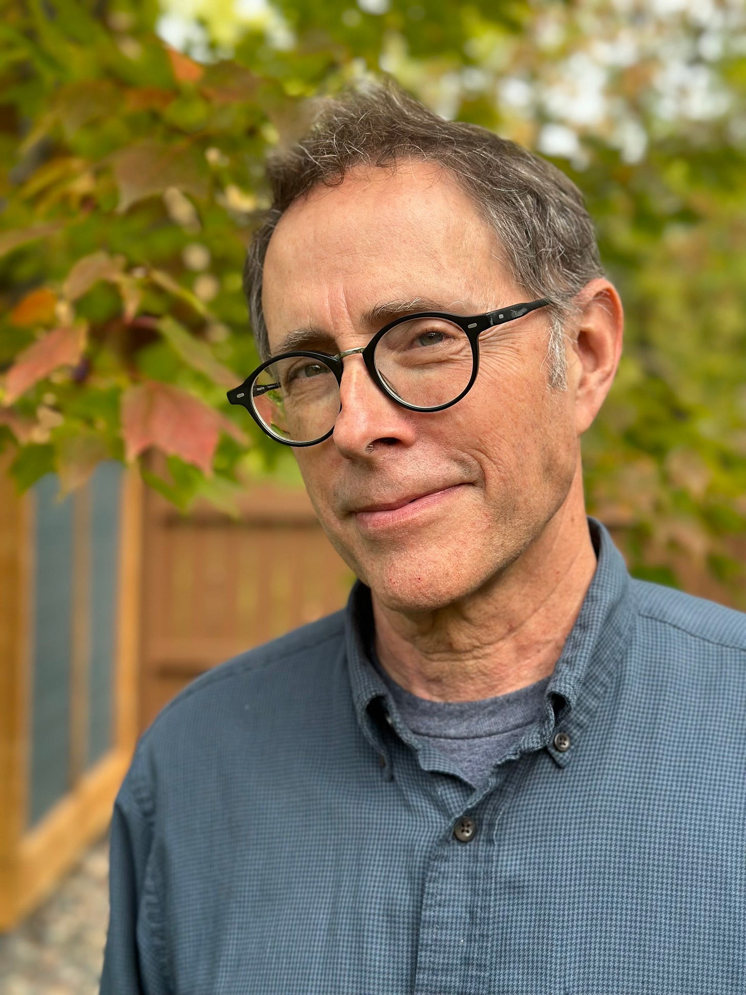 Bio — Leif Enger