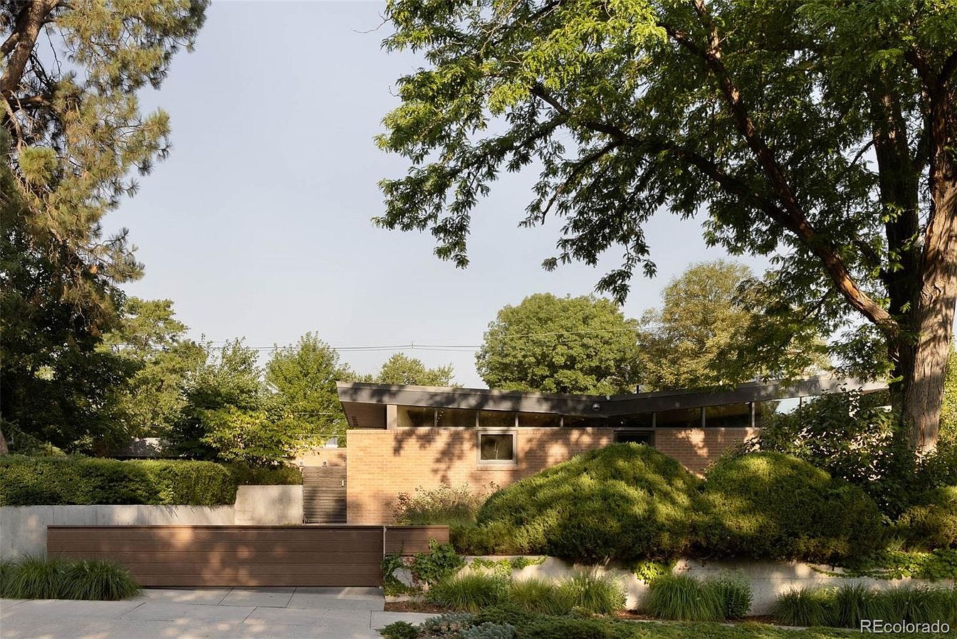 carousel photo #1 (MLS) carousel photo #1 (MLS)