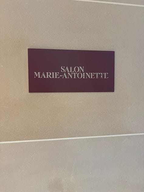 The Marie-Antoinette Suite at the Hôtel de Crillon today.