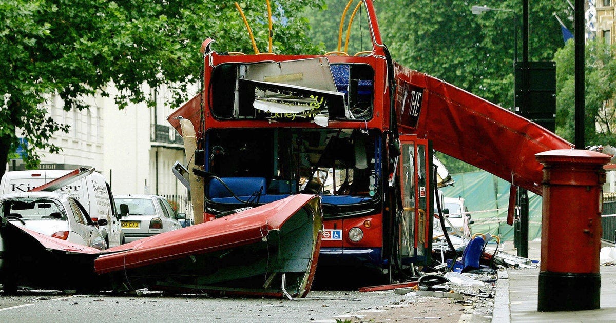 Tavistock_bus Tavistock_bus
