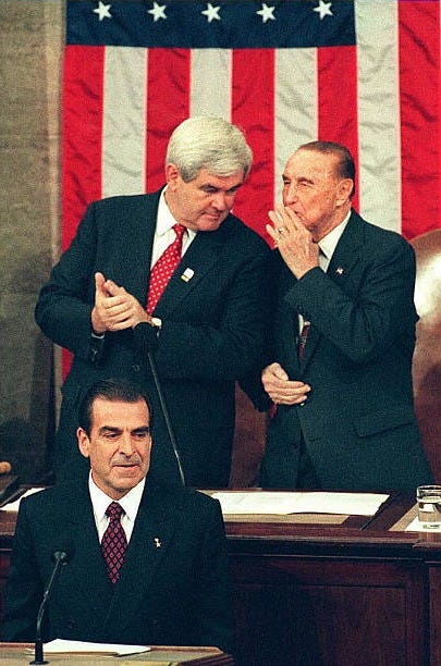 Speaker of the House of Representatives Newt Gingrich applauds Chilean President Eduardo Frei as President Pro Tempore of the Senate, Sen. Strom... Speaker of the House of Representatives Newt Gingrich applauds Chilean President Eduardo Frei as President Pro Tempore of the Senate, Sen. Strom...