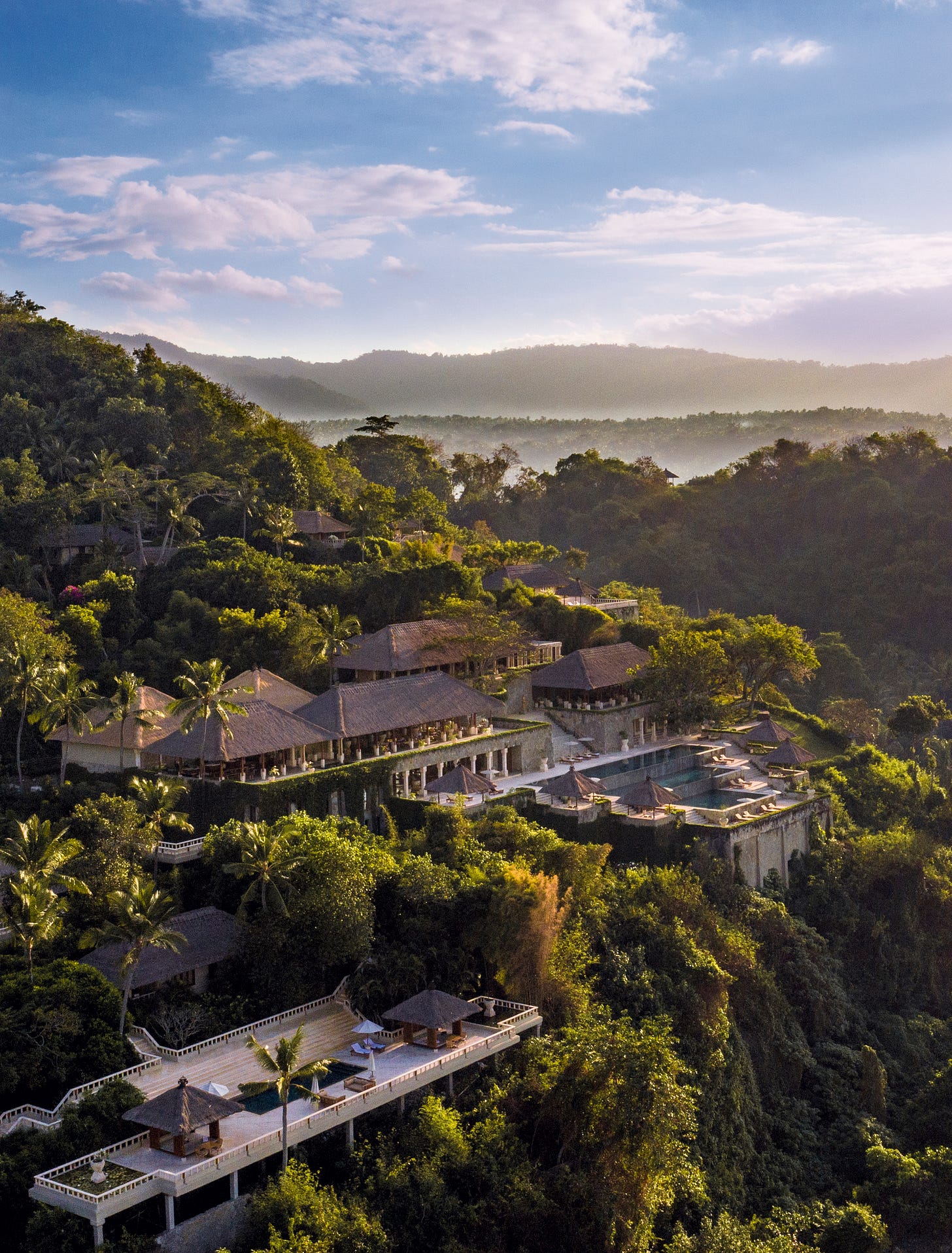 Luxury Coastline Resort in Bali, Indonesia - Amankila Luxury Coastline Resort in Bali, Indonesia - Amankila