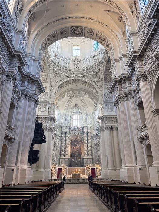 Theatinerkirche, 2025