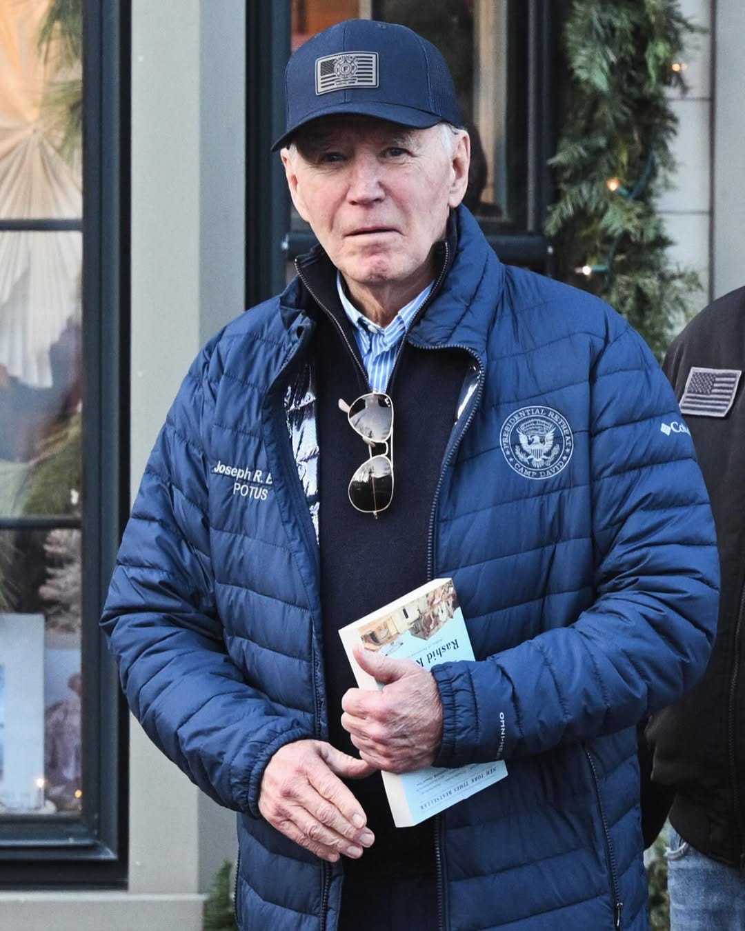 No photo description available.