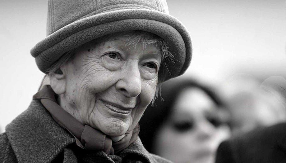 Wisława Szymborska. The poet of "I don't know" - Omnes